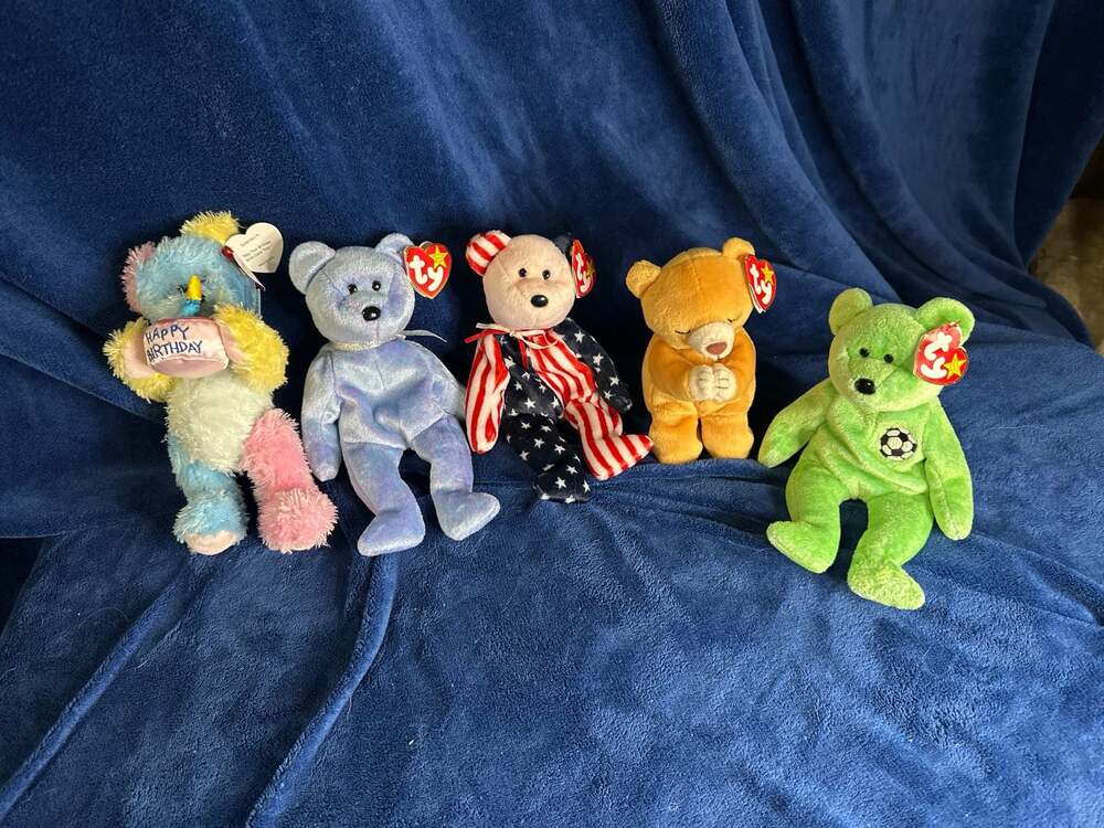 Lot of 5 Ty Beanie Babies: Surprise, Ariel, Spangle, Hope, and Kicks